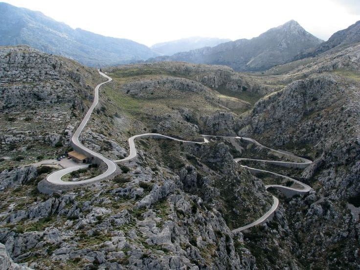 Experiencing Mallorca on two wheels: A cyclist’s guide