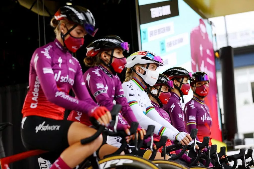 The Top 4 All-Time Women’s Cycling Team Rosters