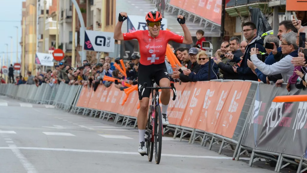 Marlen Reusser Takes Solo Win on Stage 2 at Setmana Ciclista Valenciana